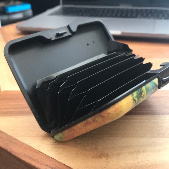 Art Credit Card Wallet - Picture 2 of 2